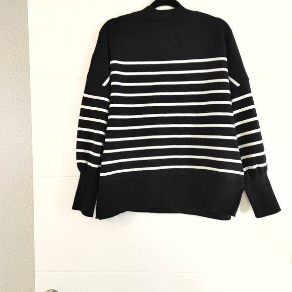 Women's Lounge Long Sleeve Striped Top - Picture 3 of 15